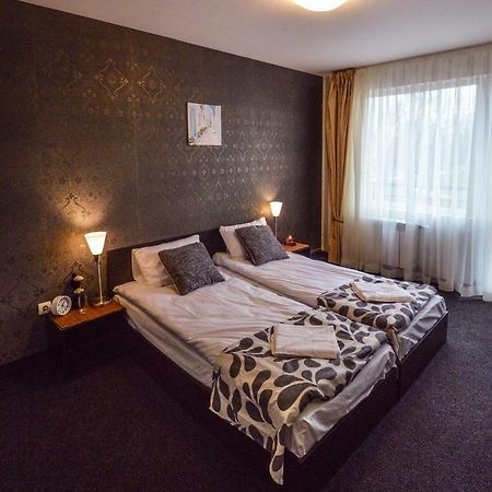 Elite Spetema Hotel Bozhurishte Екстер'єр фото