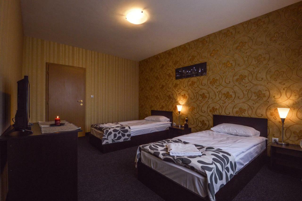 Elite Spetema Hotel Bozhurishte Екстер'єр фото