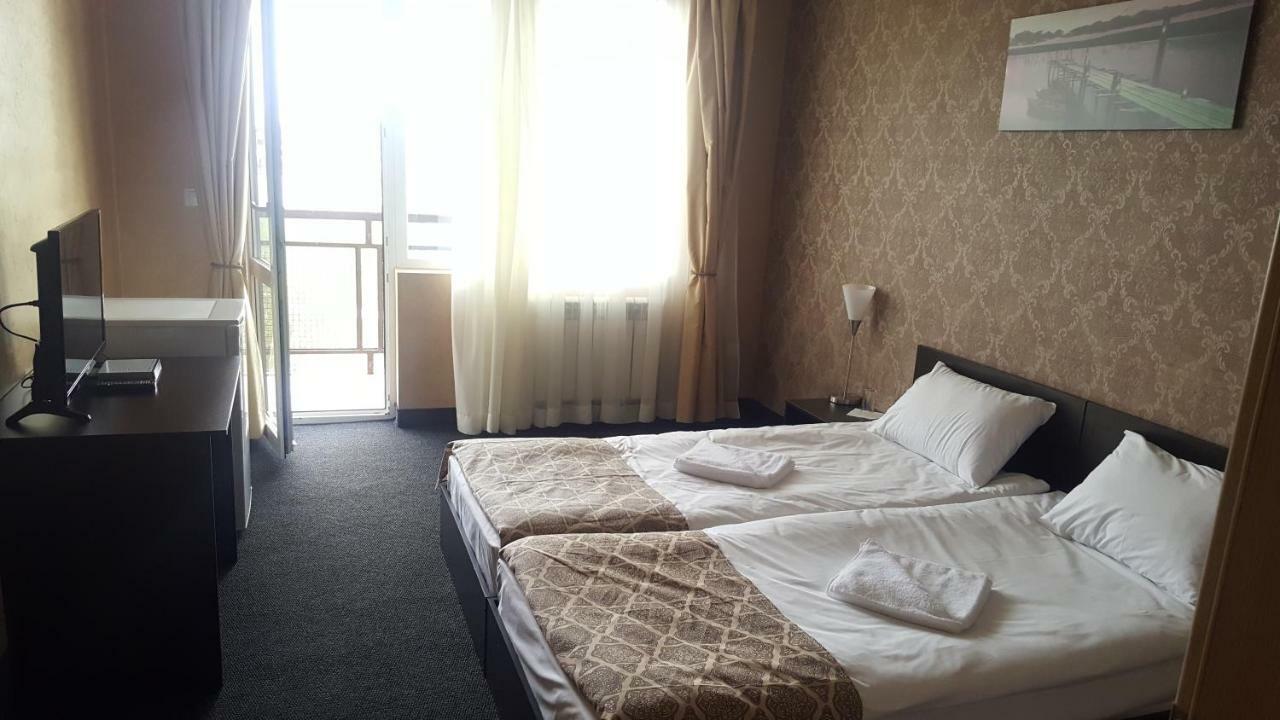 Elite Spetema Hotel Bozhurishte Екстер'єр фото
