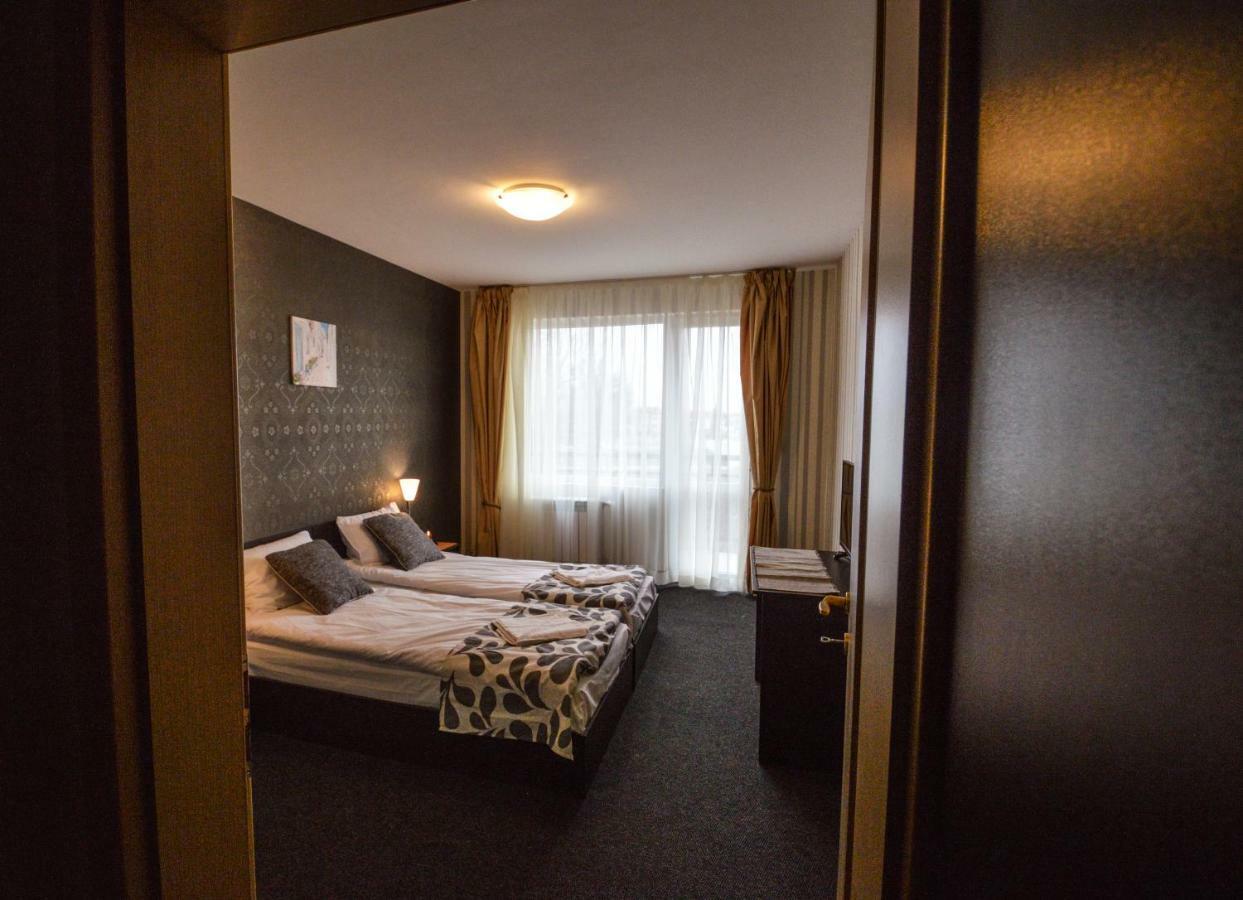 Elite Spetema Hotel Bozhurishte Екстер'єр фото
