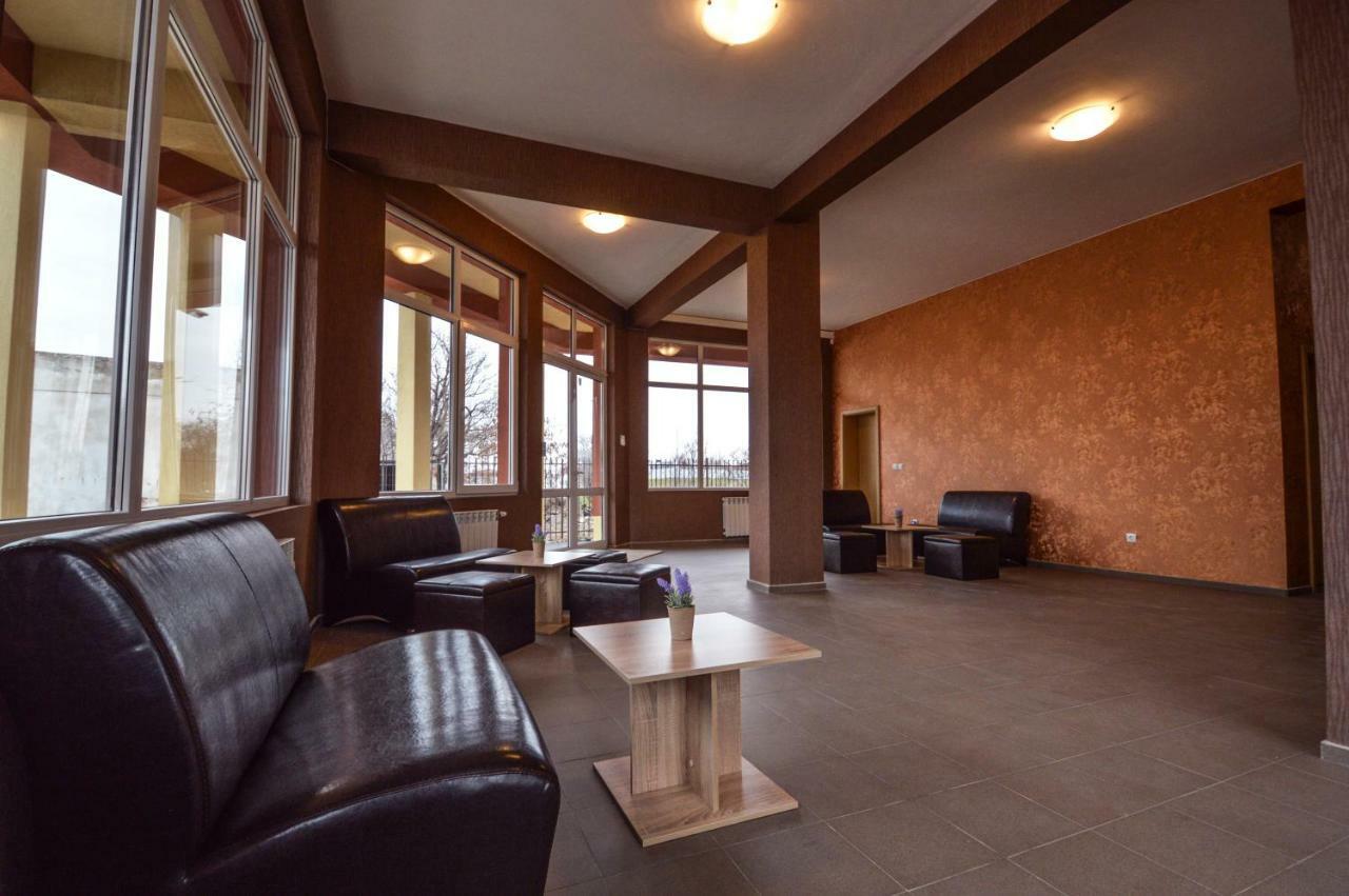 Elite Spetema Hotel Bozhurishte Екстер'єр фото