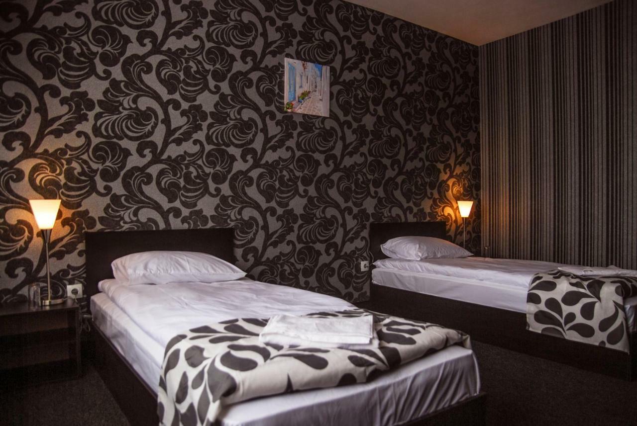 Elite Spetema Hotel Bozhurishte Екстер'єр фото